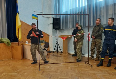 Навчання: "Дивись під ноги, дивись куди ідеш!" Навчання: "Дивись під ноги, дивись куди ідеш!"
