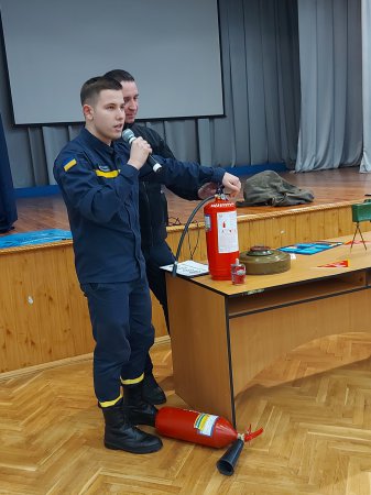 Навчання: "Дивись під ноги, дивись куди ідеш!" Навчання: "Дивись під ноги, дивись куди ідеш!"